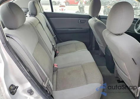 2010 Nissan Sentra 2.0 from USA, damaged, VIN 3N1AB6AP0AL721004